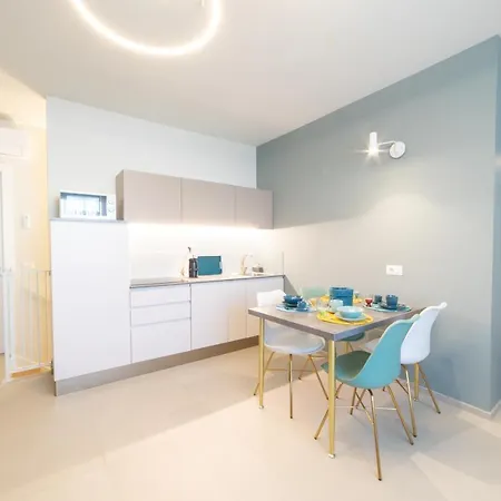 Casa Agnese לינה וארוחת בוקר 4*