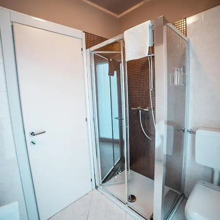 Casa Agnese 4* Alba (Piedmont)